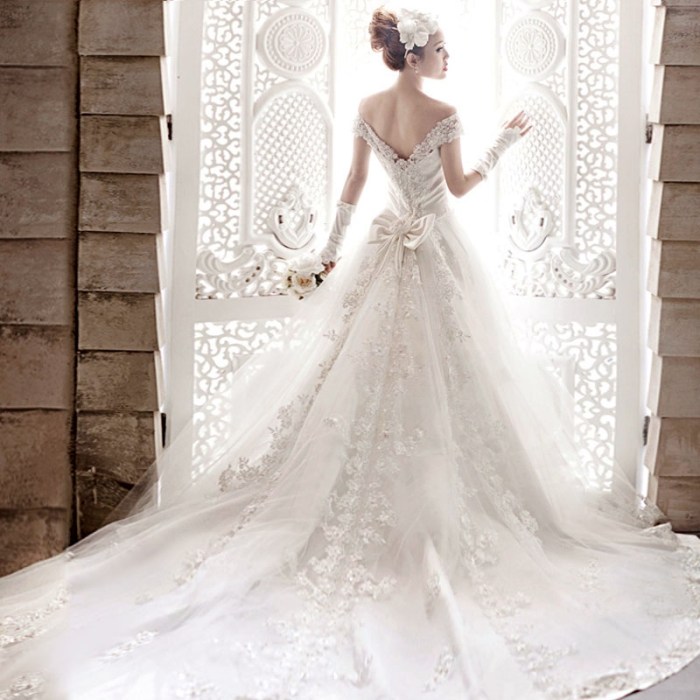 Wedding dress tailors near me